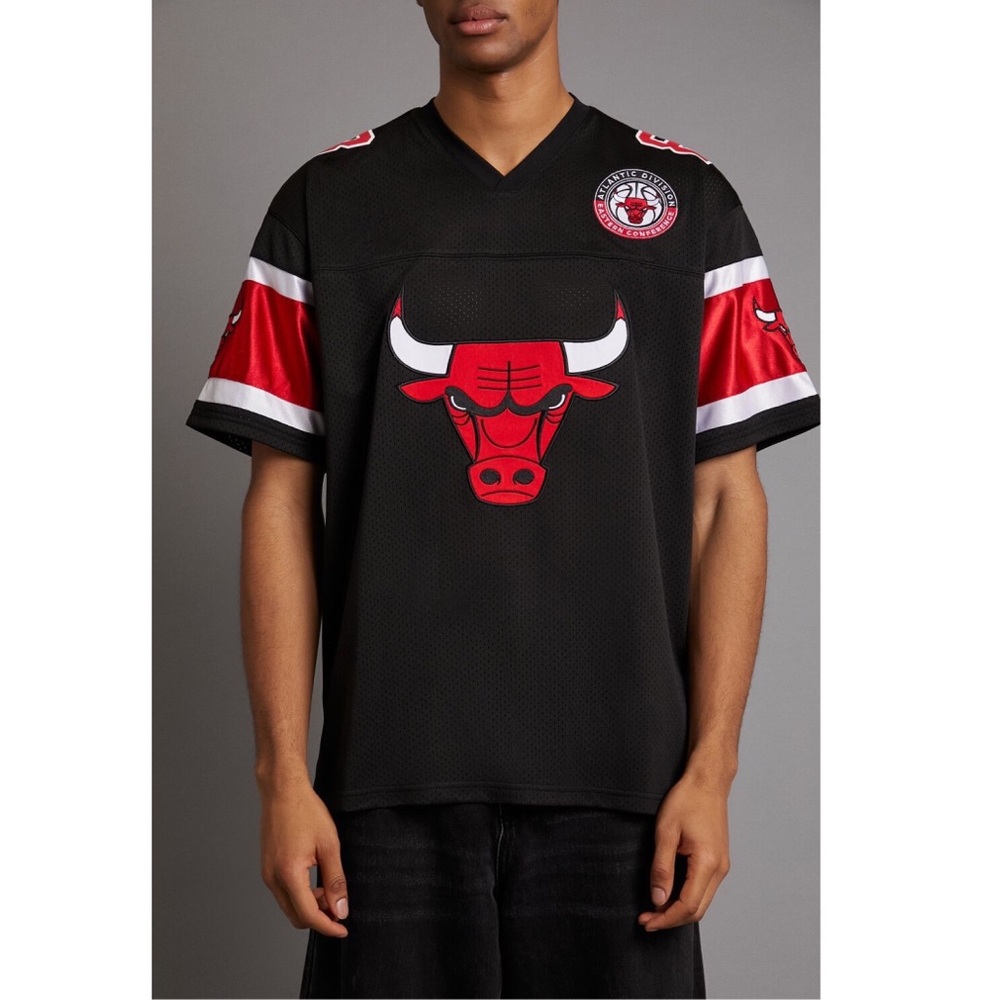 MENS NBA CHICAGO BULLS PATCH JERSEY TEE - Picture 4 of 9